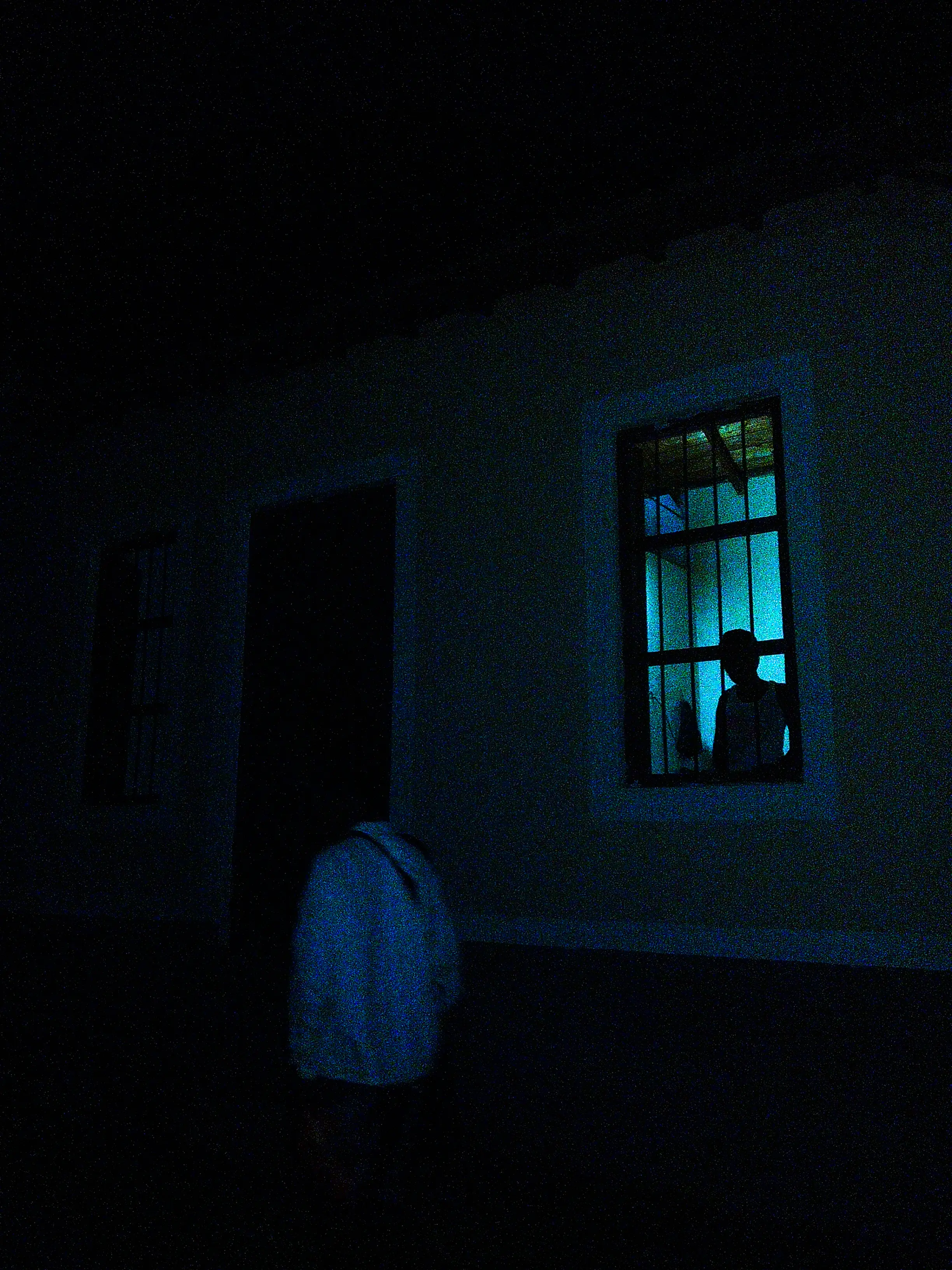 darkness shot shadow from window