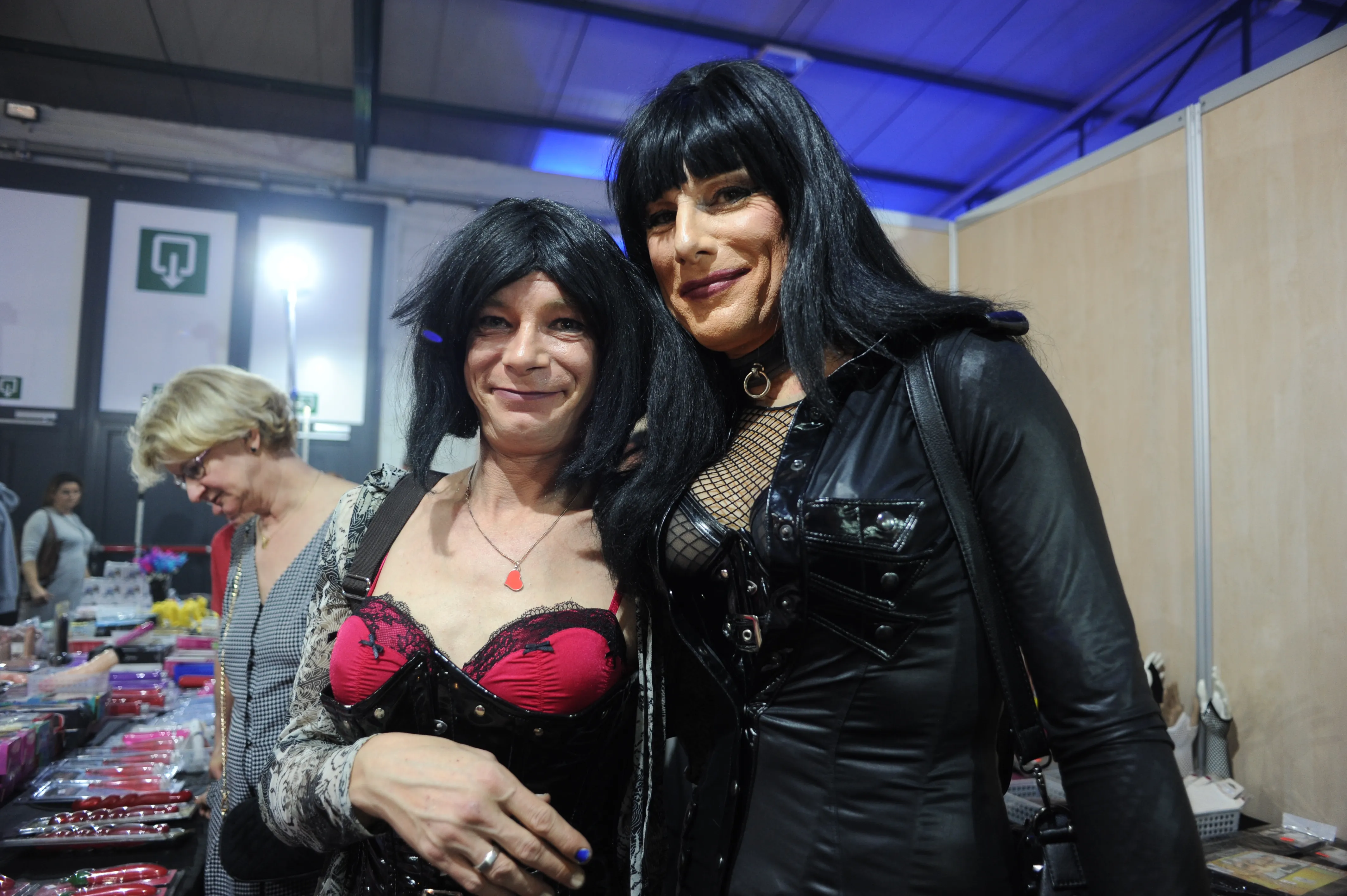 crossdressers couple