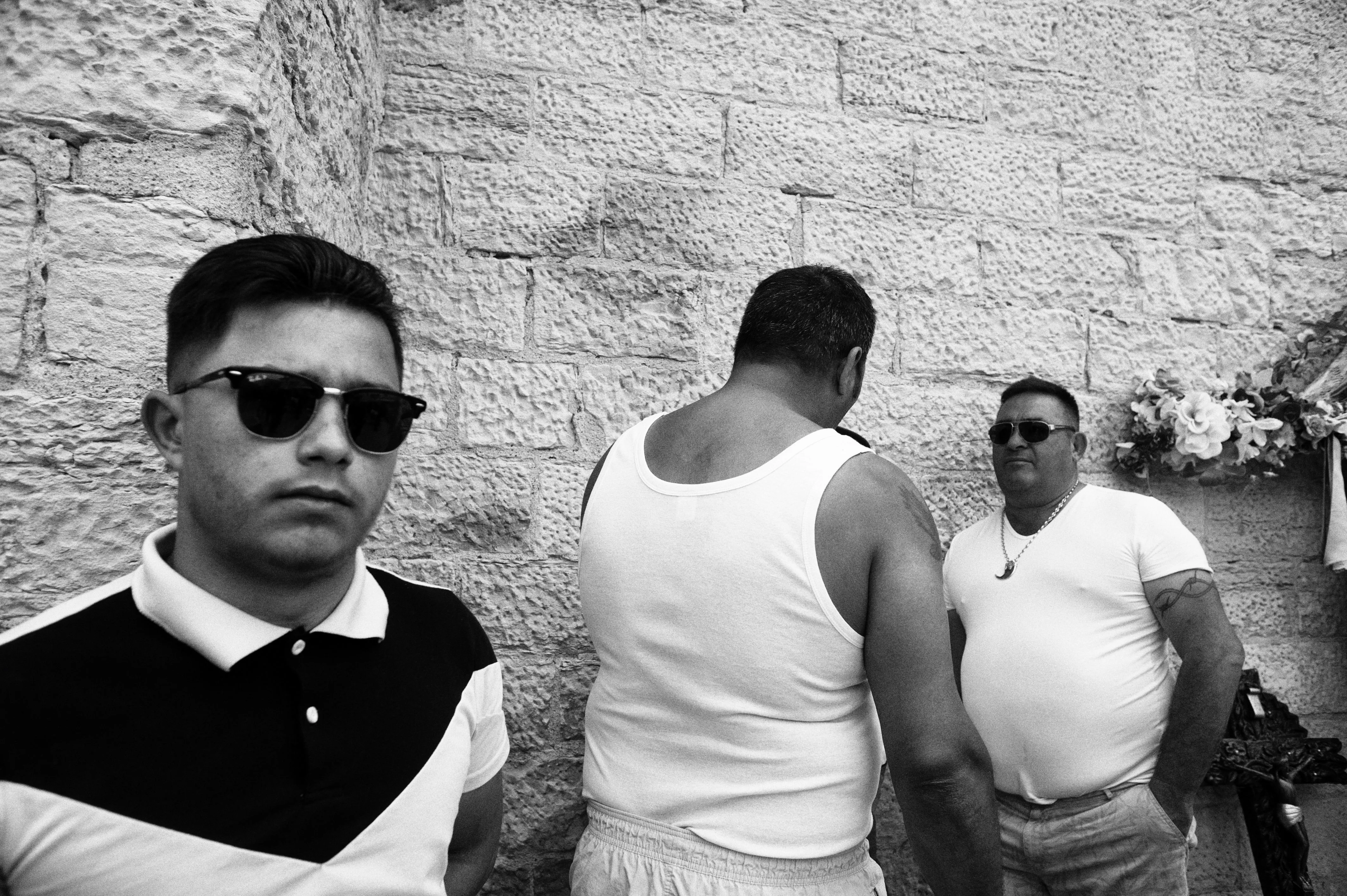 Roma men with sun glasses