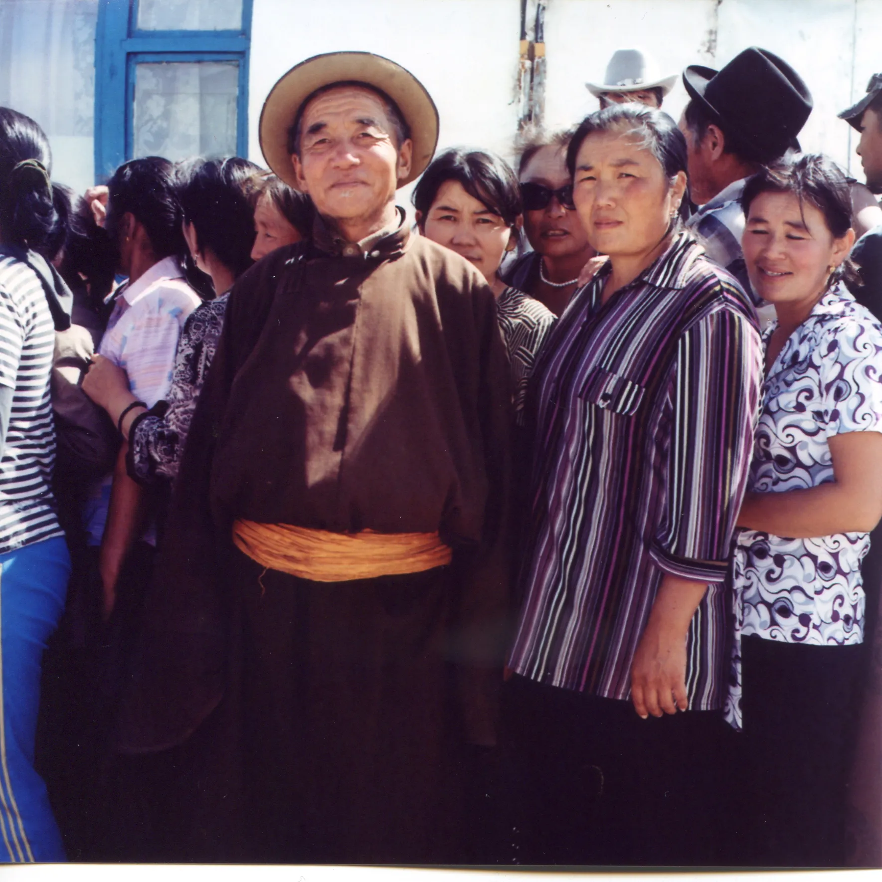 queing mongolians medium format
