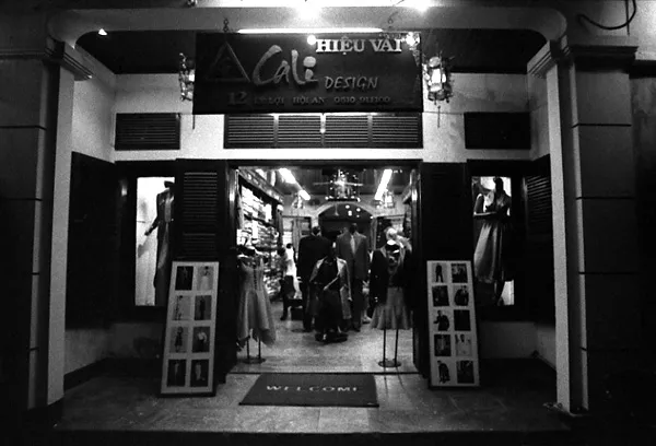 shop window by night